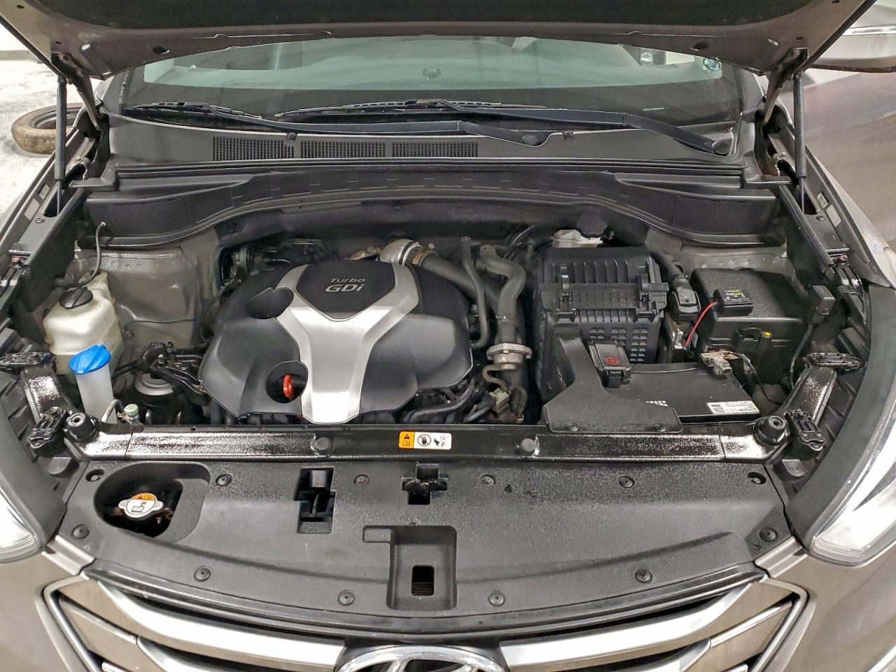 2016 Hyundai Santa Fe - zdjęcie 12