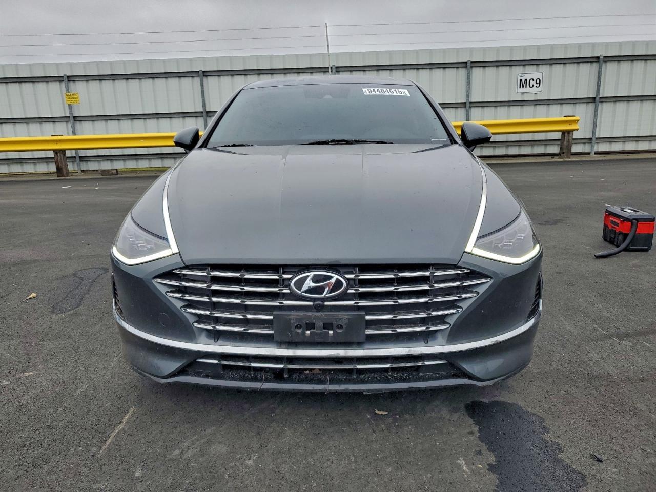 2022 Hyundai Sonata Hybrid - zdjęcie 5