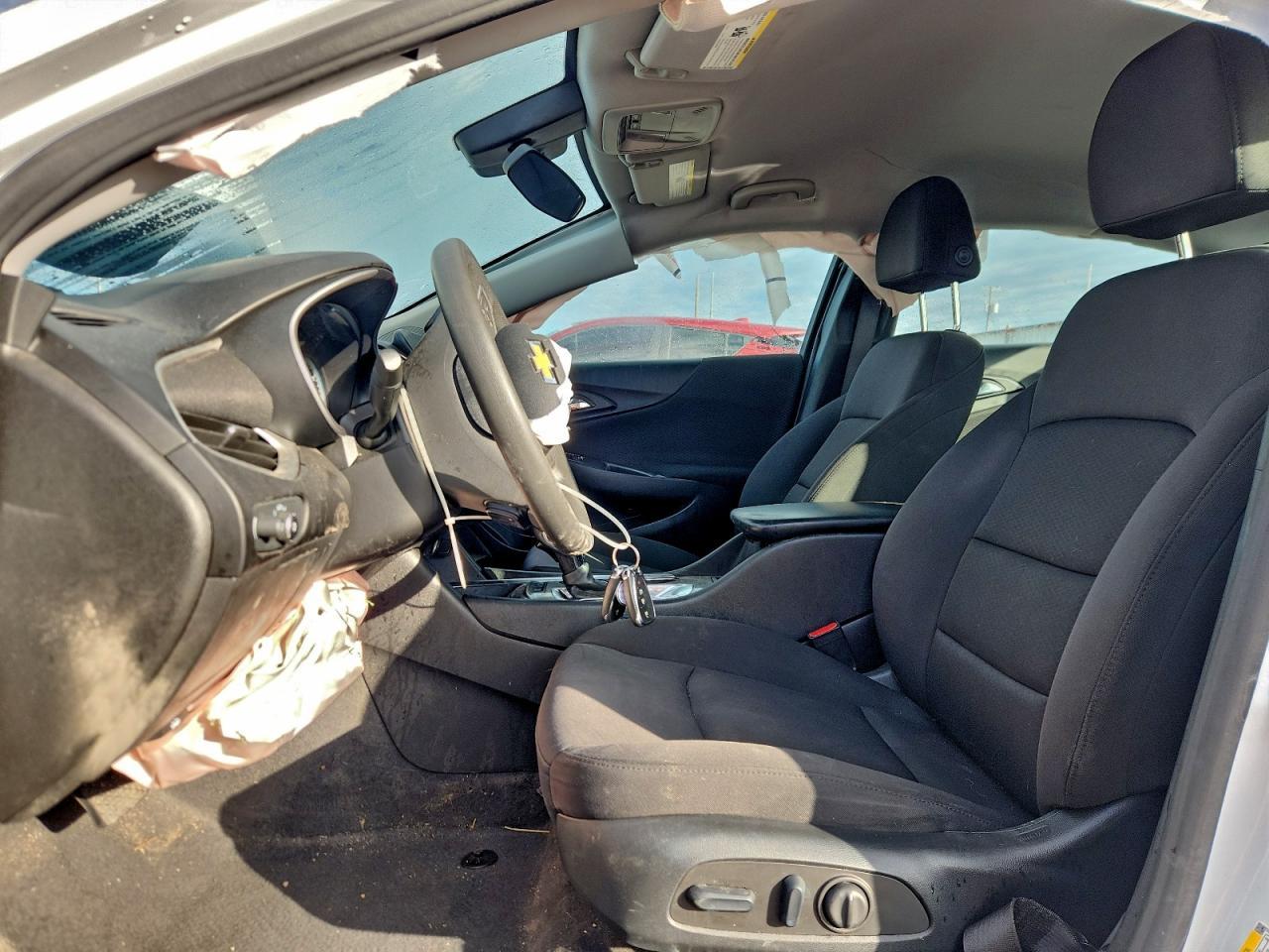 2022 Chevrolet Malibu Ls - zdjęcie 7