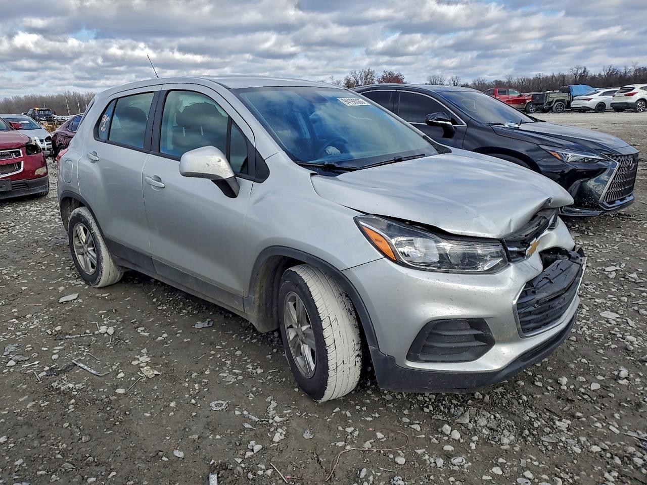 2019 Chevrolet Trax Ls - zdjęcie 4