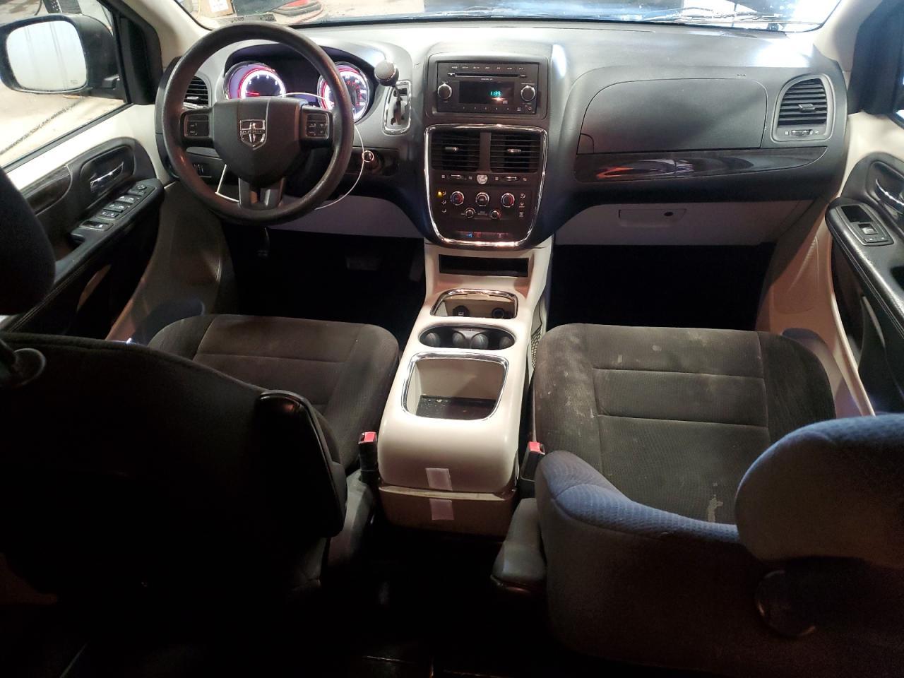 2013 Dodge Caravan - zdjęcie 8