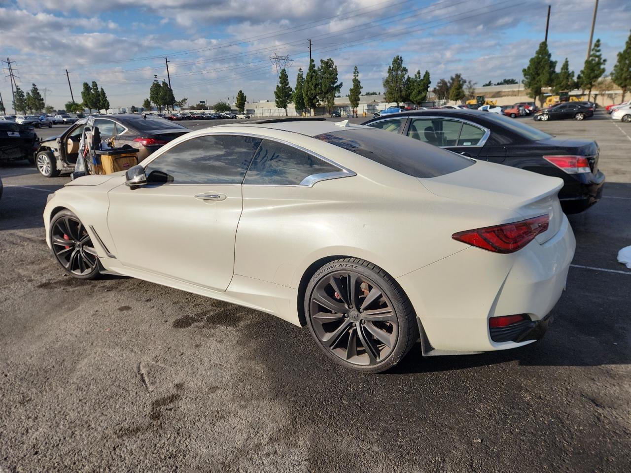 2019 Infiniti Q60 Red Sport 400 - zdjęcie 2