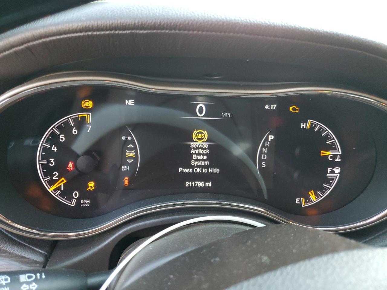 2015 Jeep Grand Cherokee - zdjęcie 9