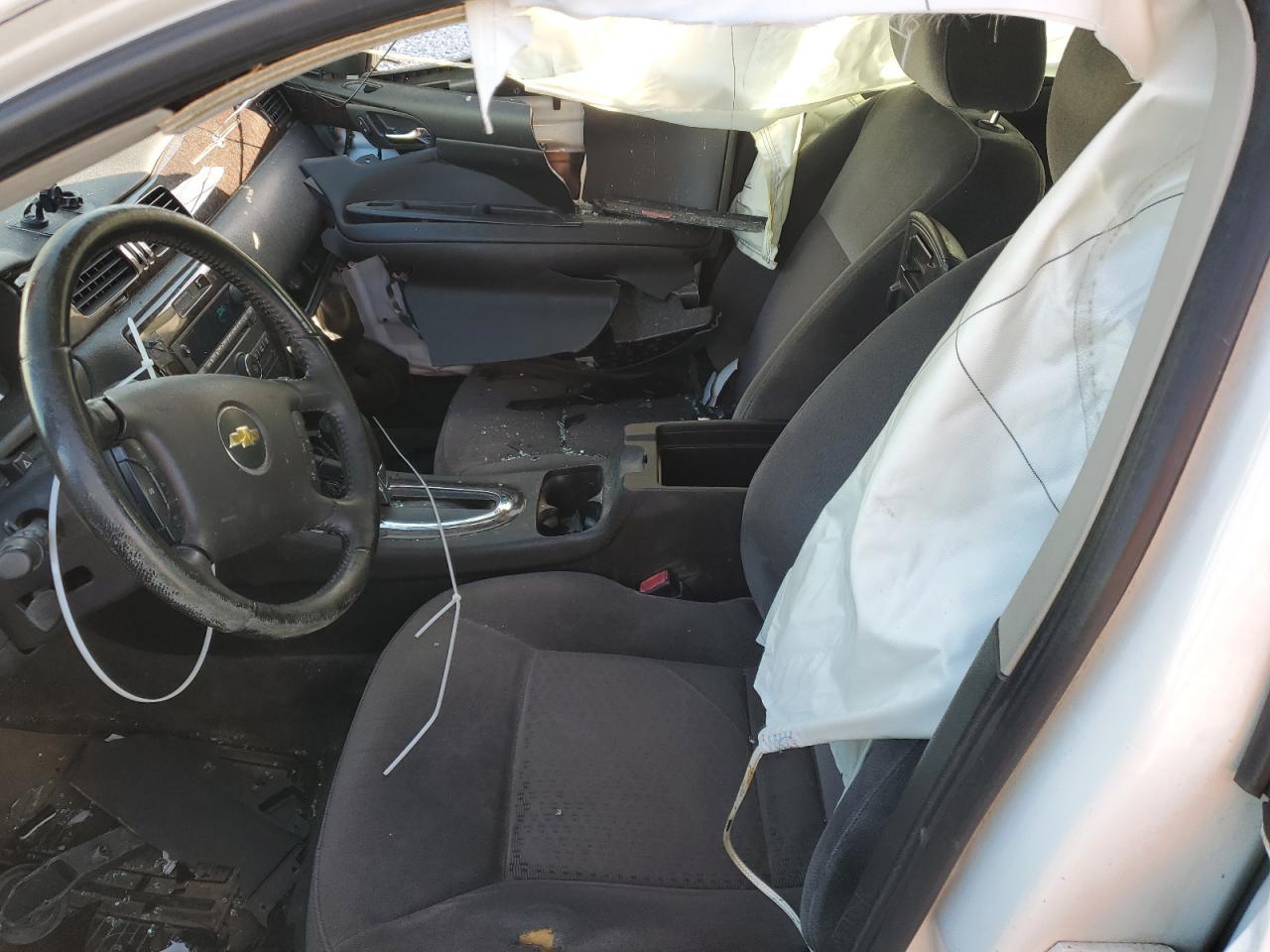 2013 Chevrolet Impala - zdjęcie 10