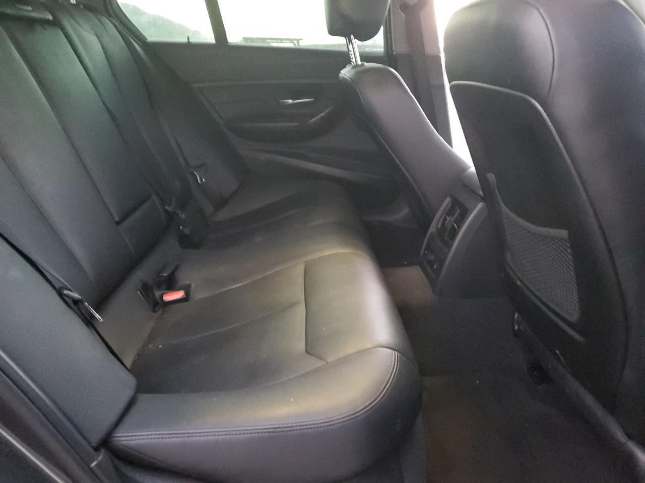 2014 BMW 328 Xi - zdjęcie 10