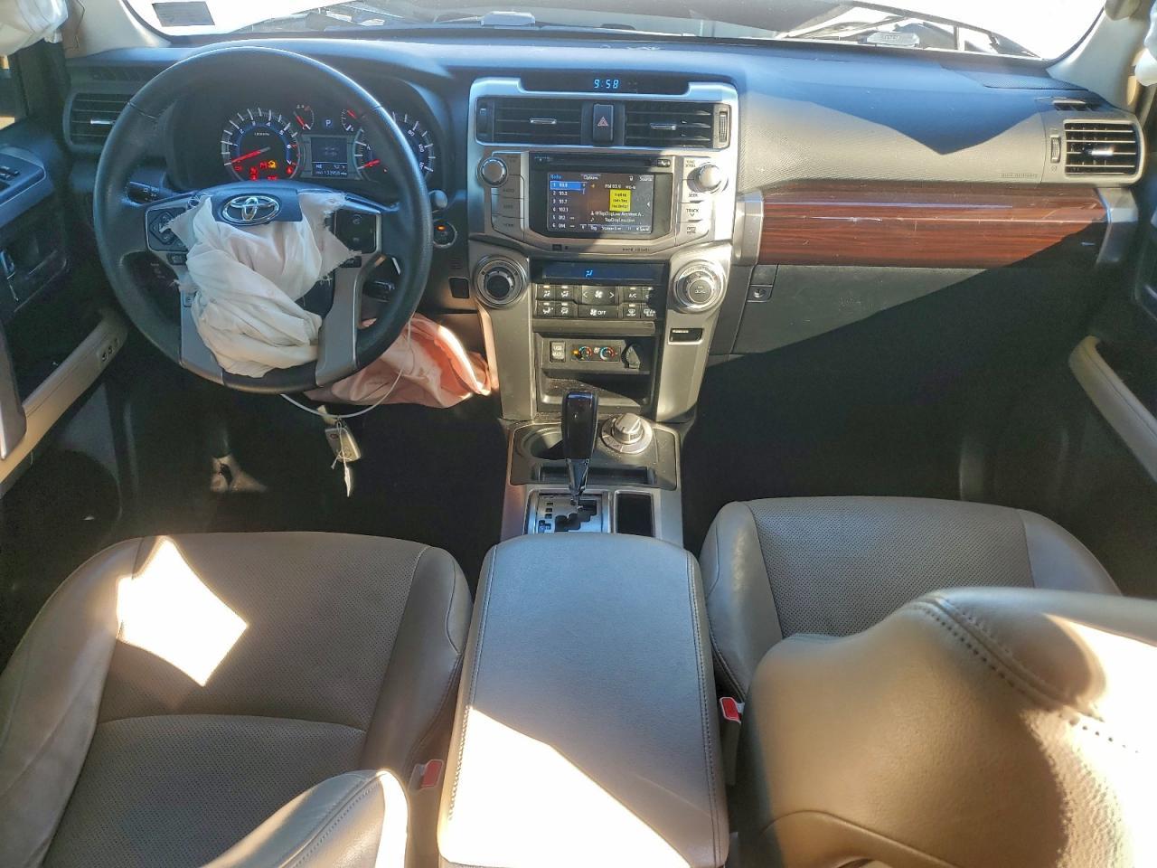 2016 Toyota 4Runner Sr5/Sr5 Premium - zdjęcie 8