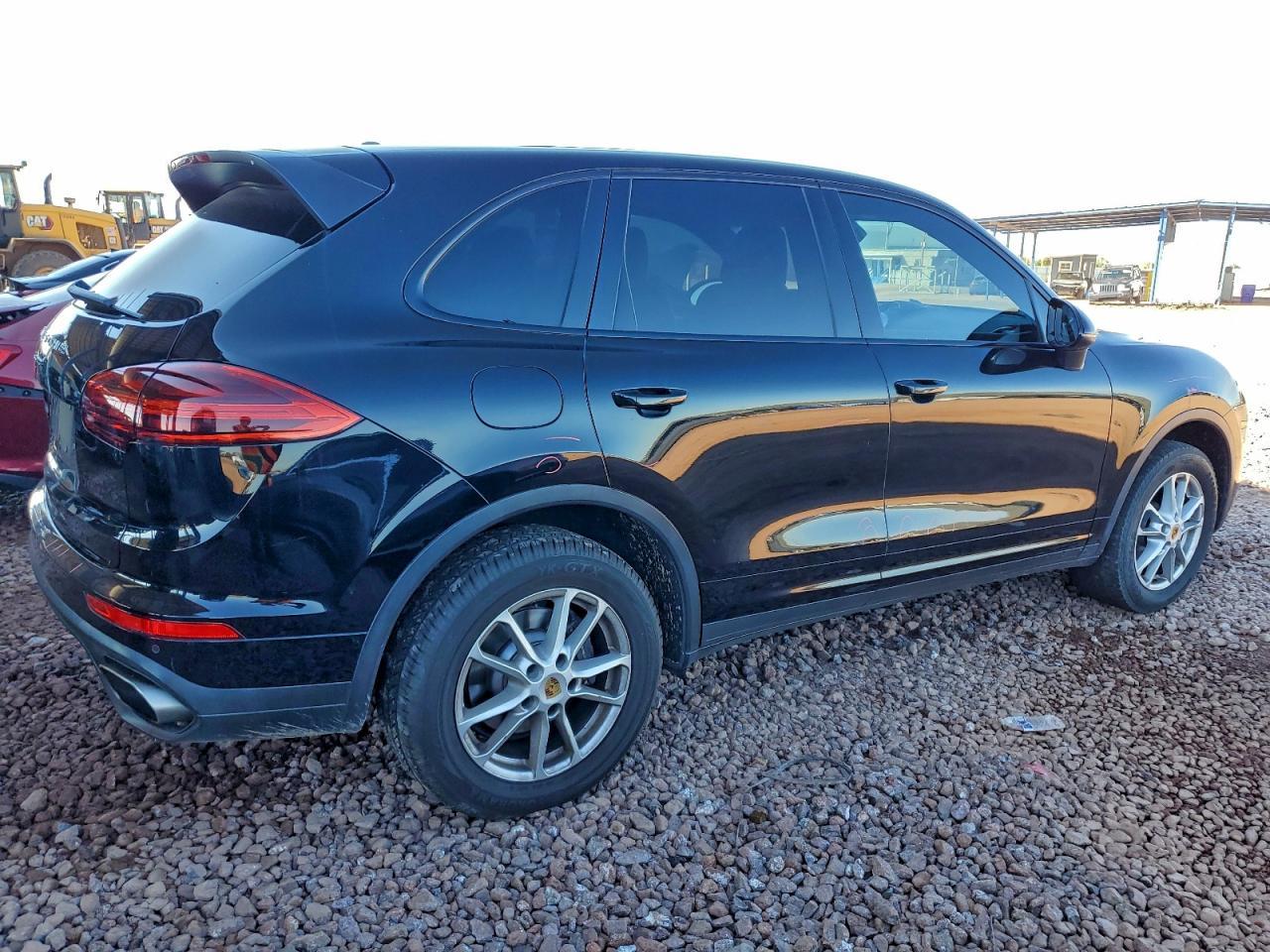 2016 Porsche Cayenne - zdjęcie 3