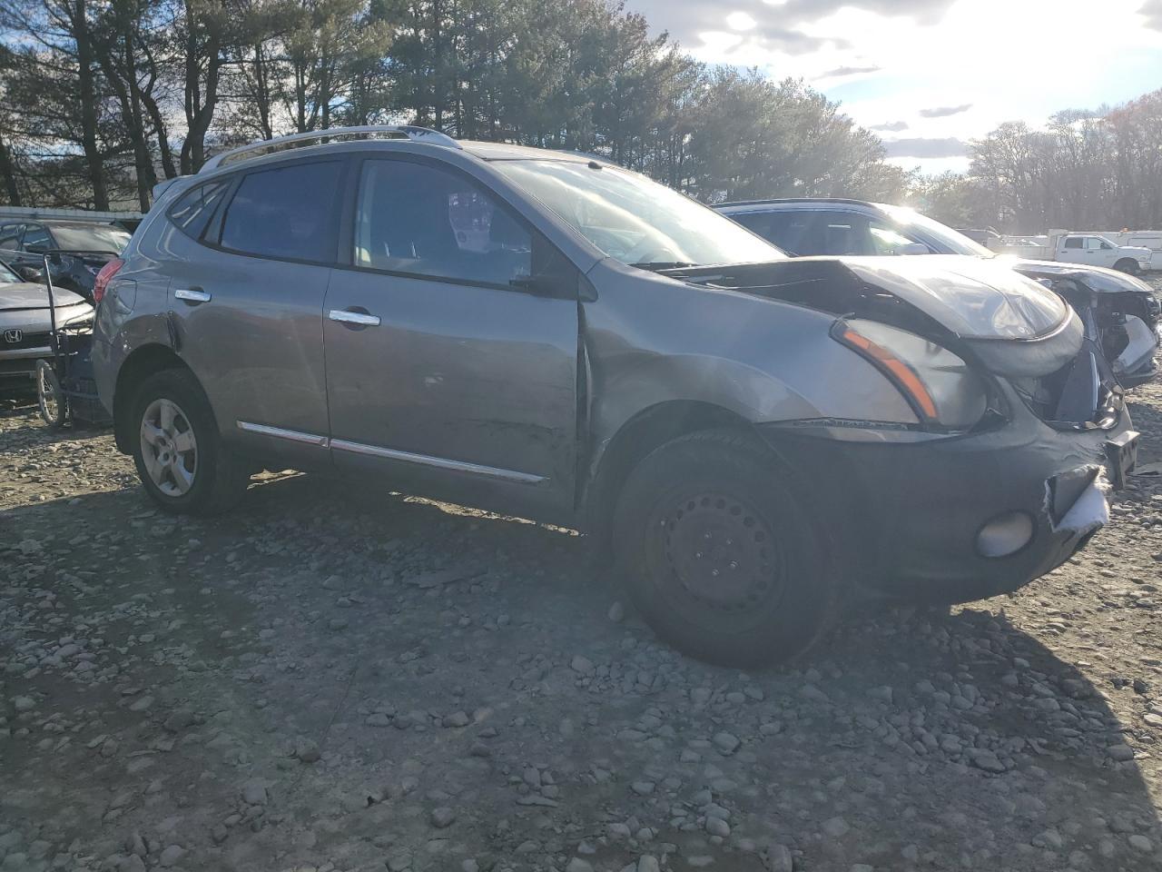 2014 Nissan Rogue - zdjęcie 4