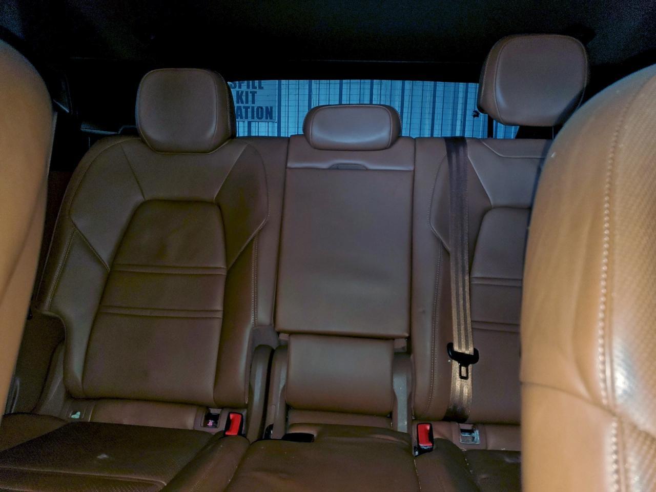 2022 Porsche Cayenne - zdjęcie 10