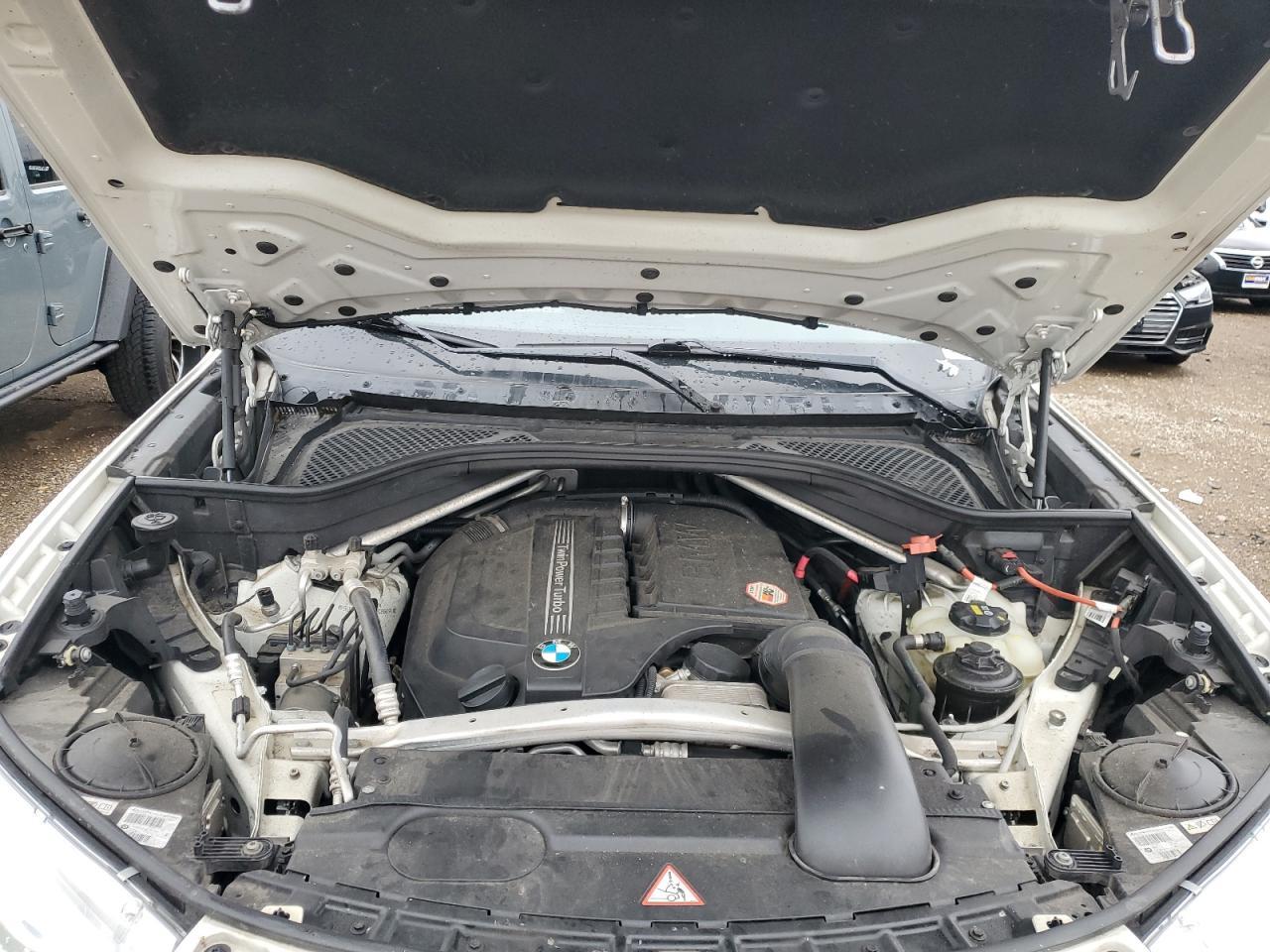 2016 BMW X5 - zdjęcie 11