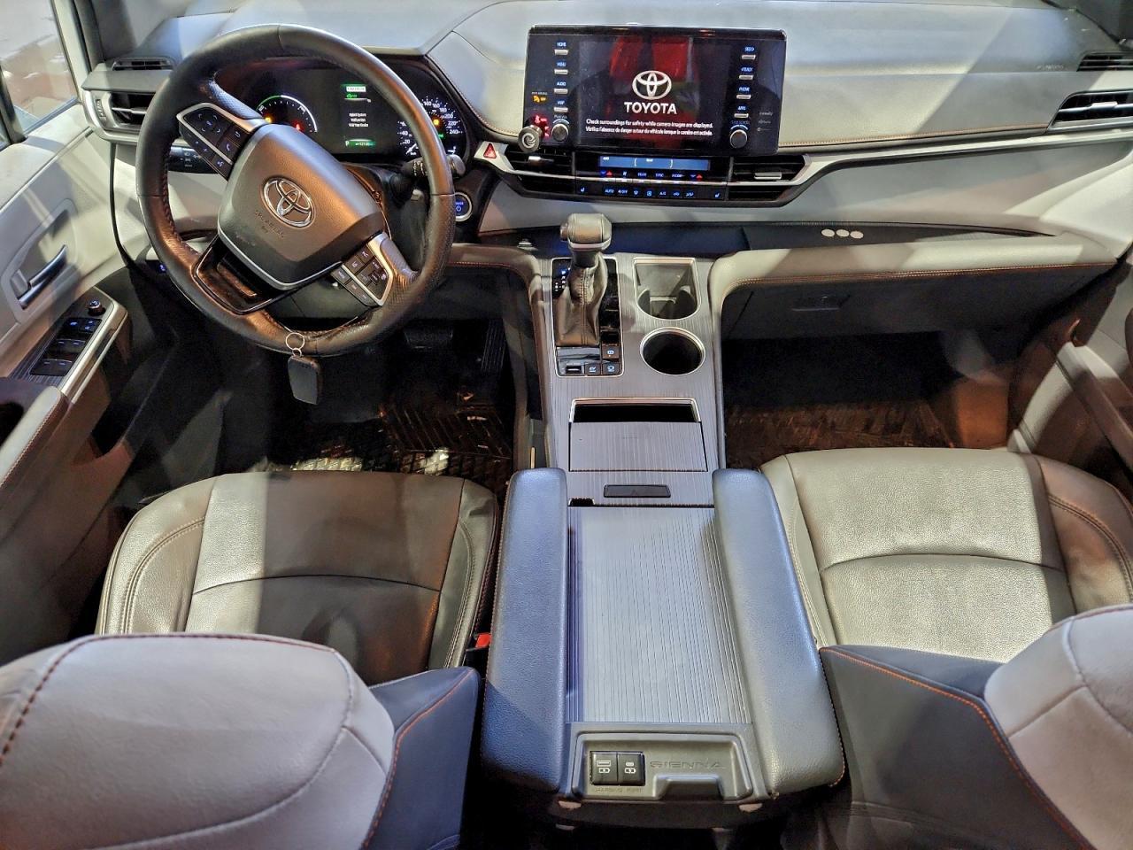 2021 Toyota Sienna - zdjęcie 8