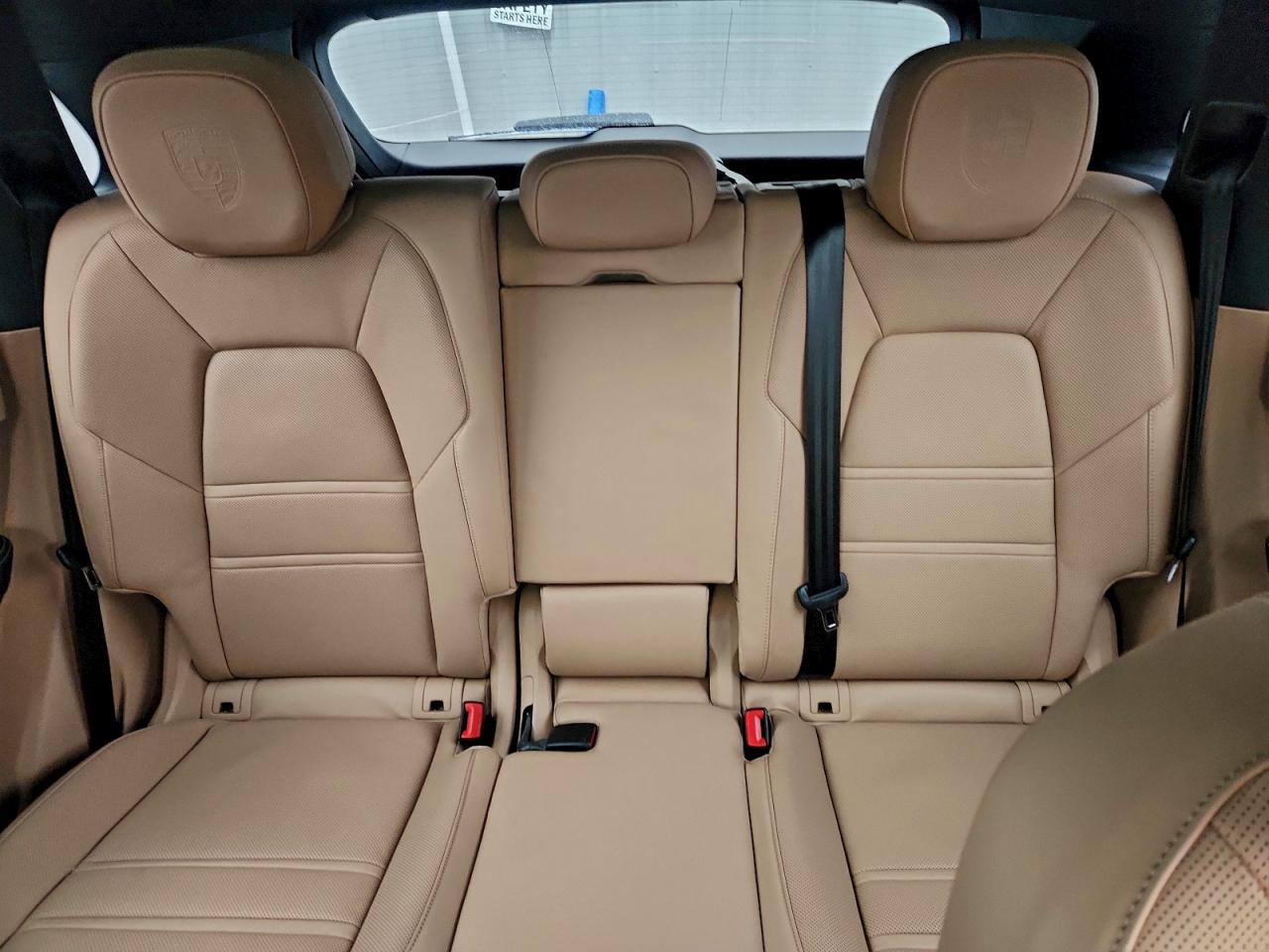 2020 Porsche Cayenne E-Hybrid - zdjęcie 10