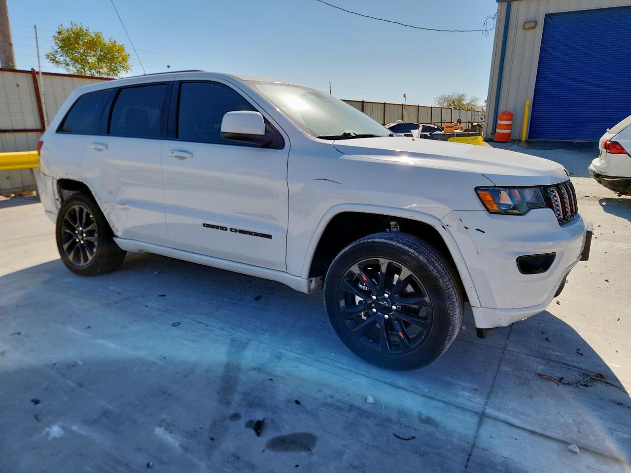 2021 Jeep Grand Cherokee - zdjęcie 4