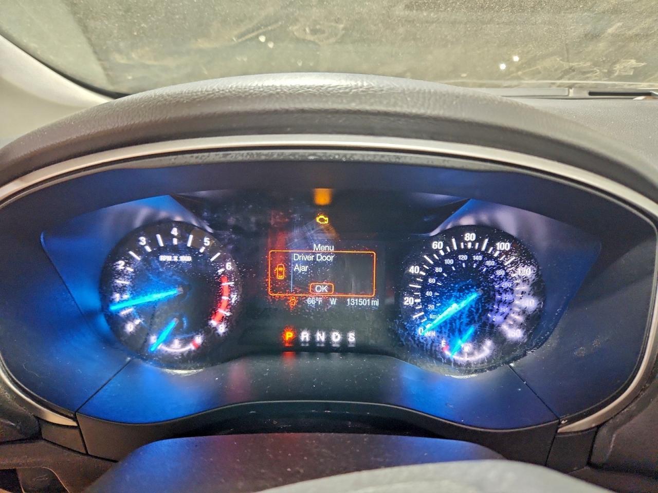 2016 Ford Fusion - zdjęcie 9