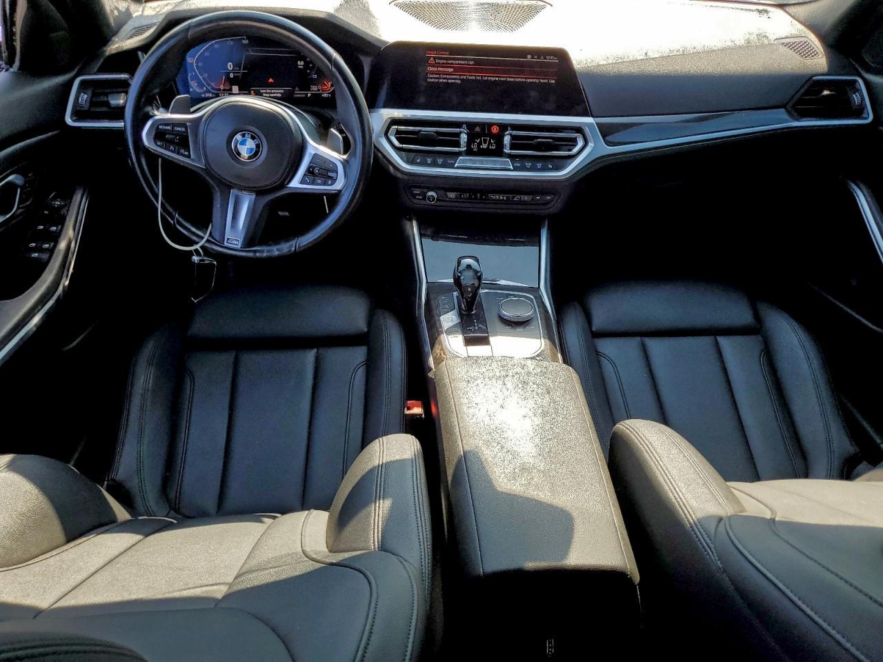 2020 BMW 330I - zdjęcie 8
