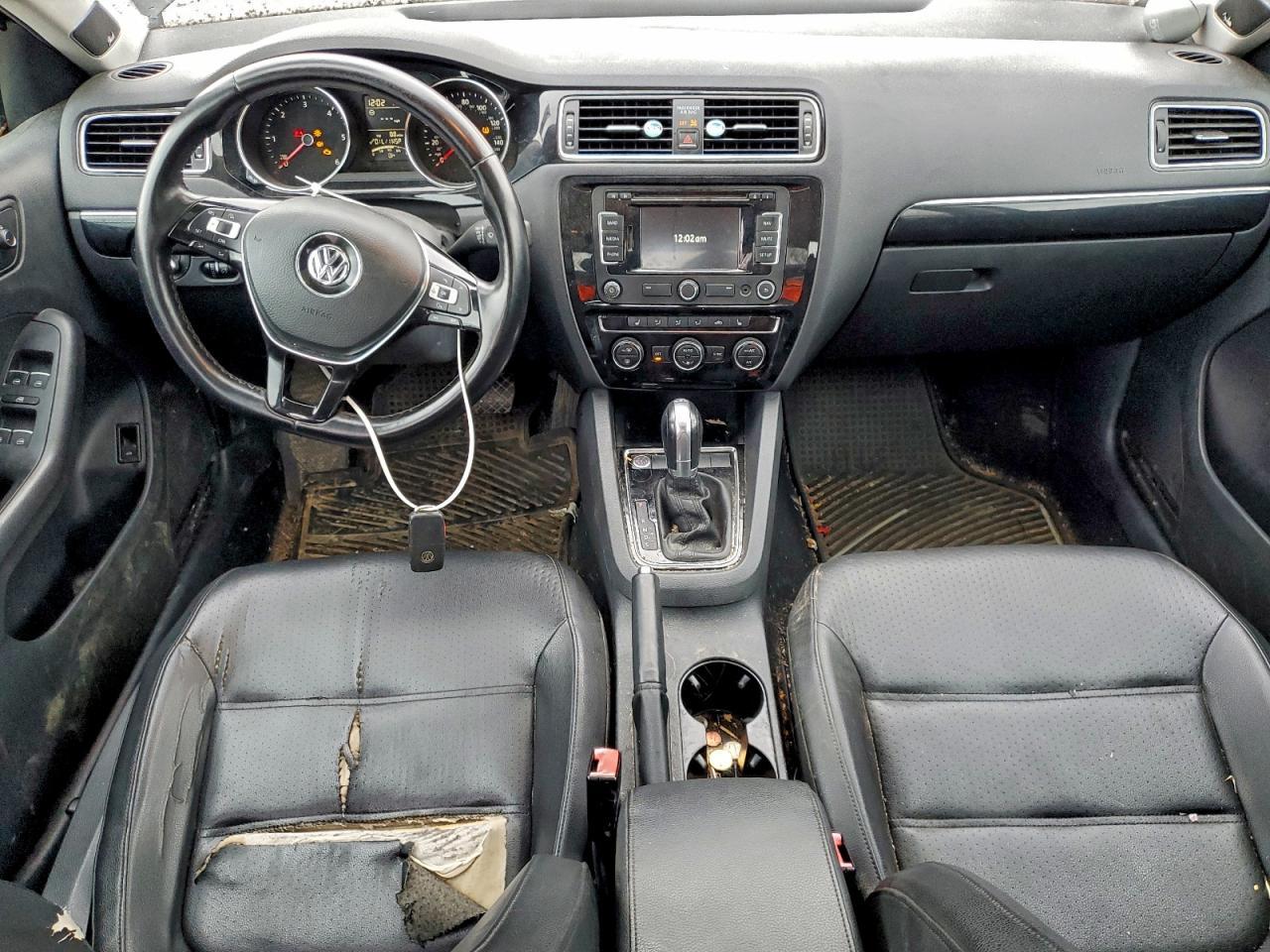 2015 Volkswagen Jetta - zdjęcie 8