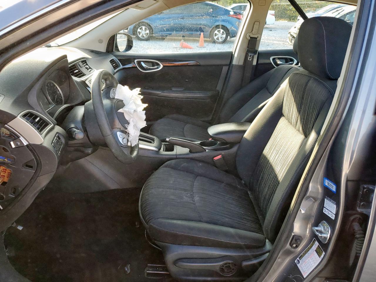 2016 Nissan Sentra S - zdjęcie 7