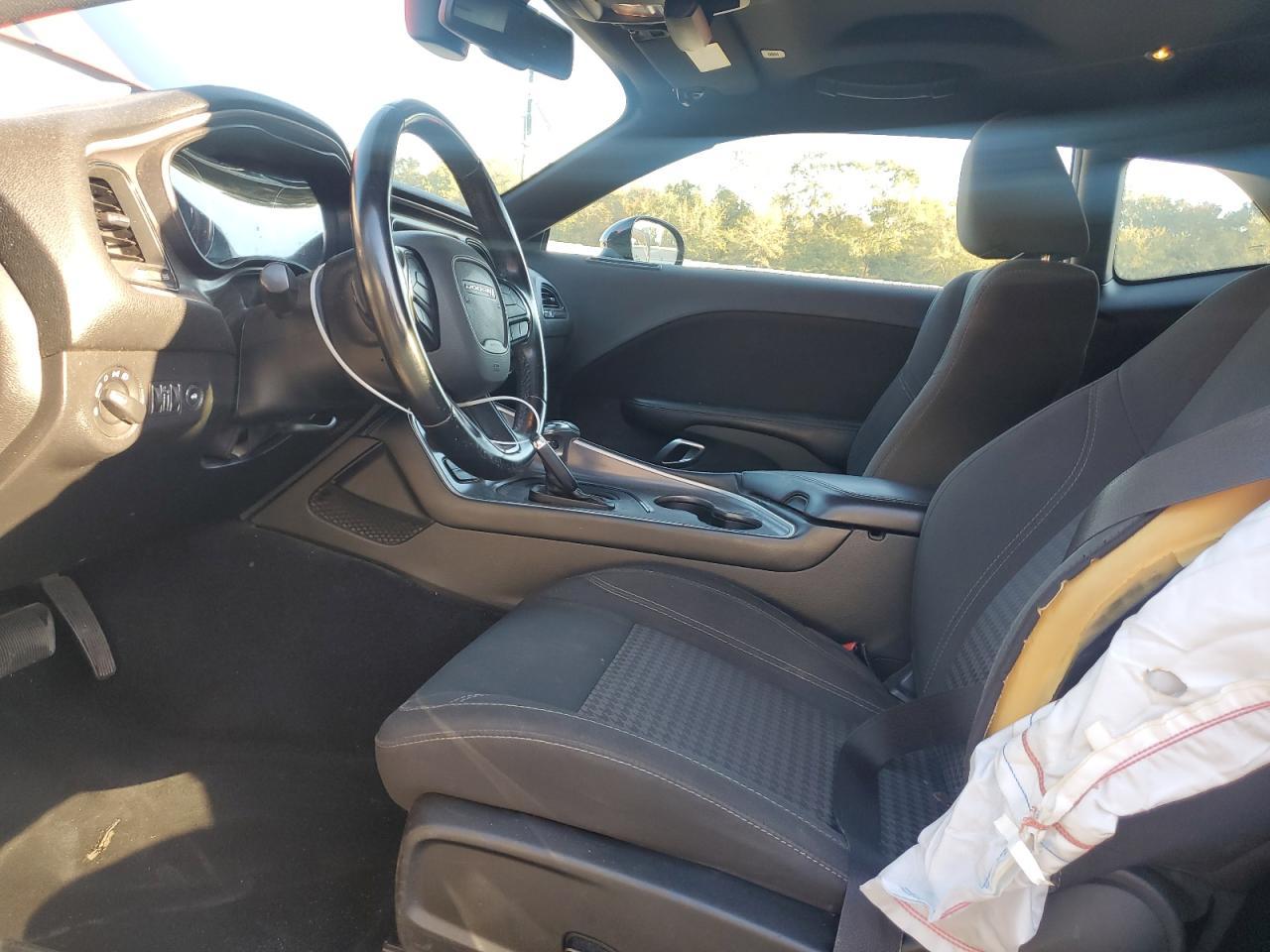 2020 Dodge Challenger - zdjęcie 7