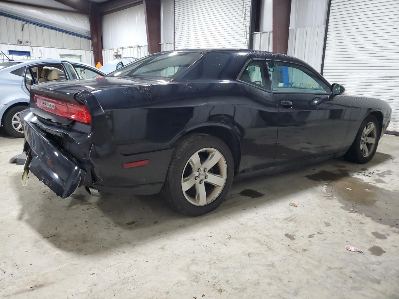 2013 Dodge Challenger Sxt - zdjęcie 3