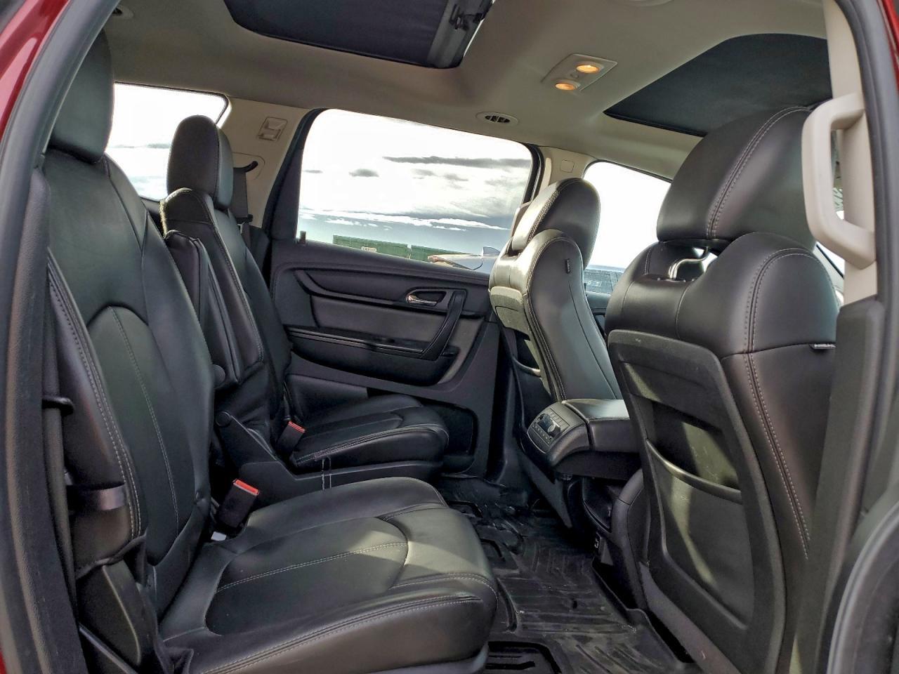 2016 Chevrolet Traverse Lt - zdjęcie 11