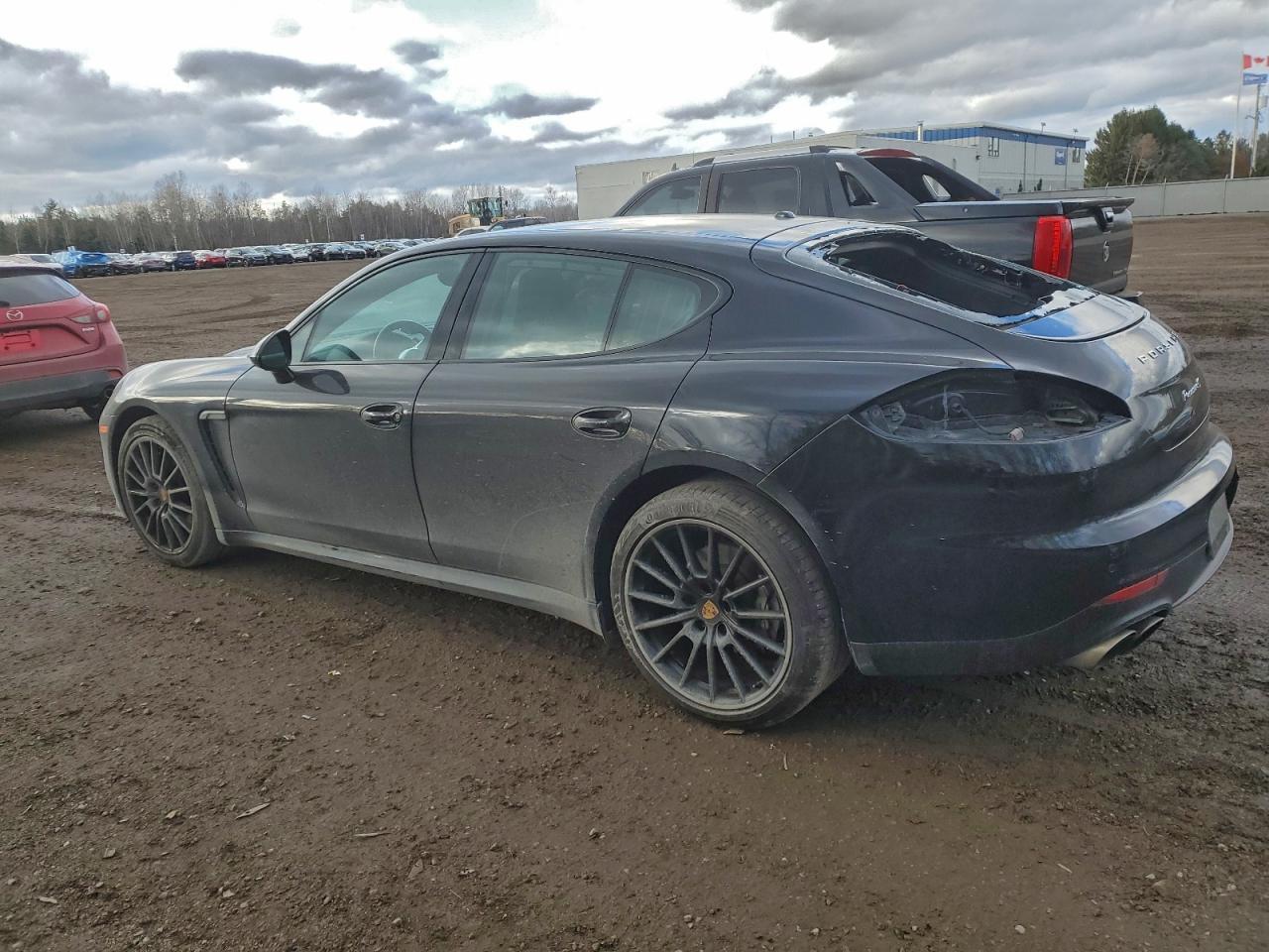 2016 Porsche Panamera S - zdjęcie 2