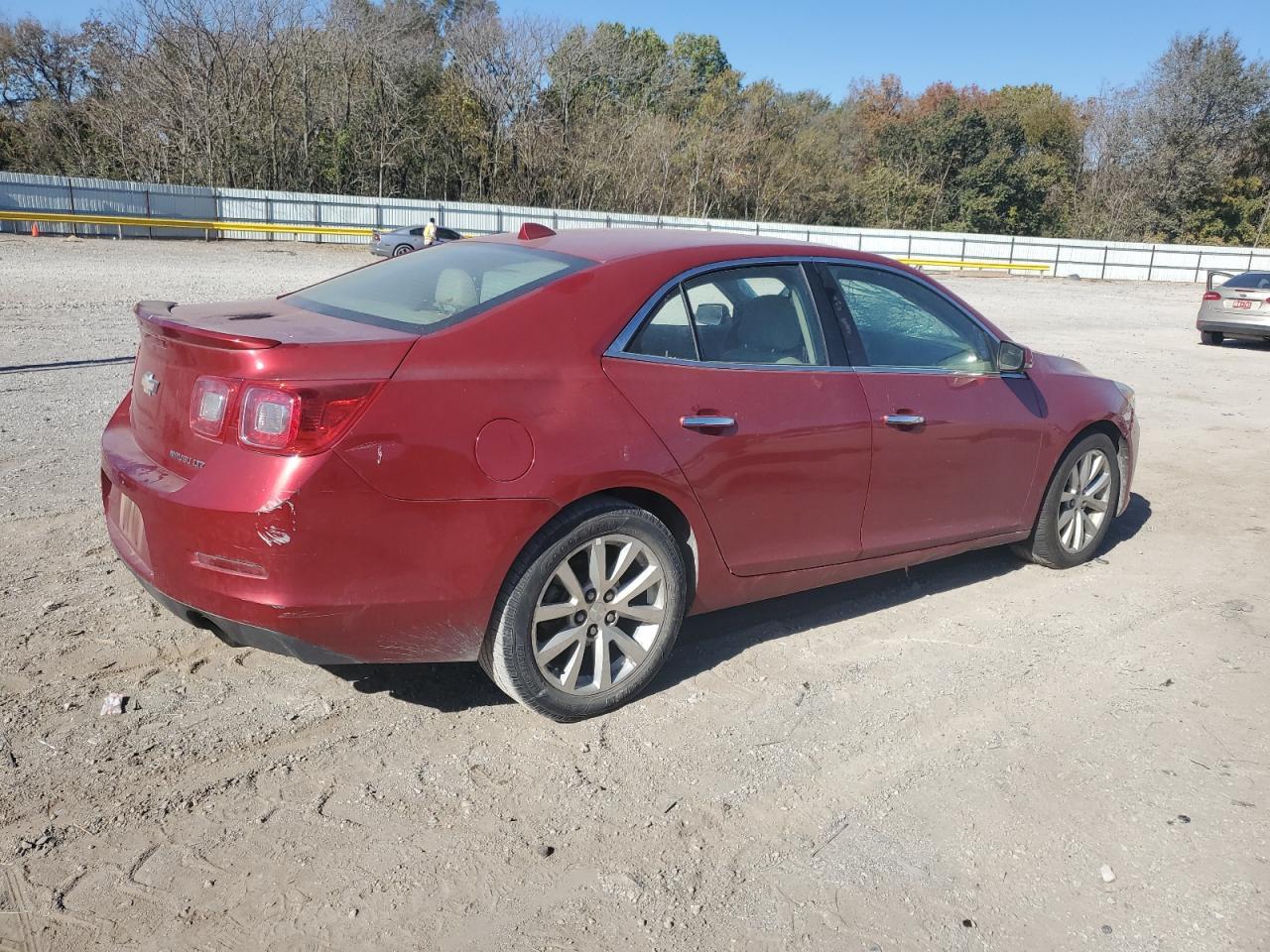 2014 Chevrolet Malibu - zdjęcie 3
