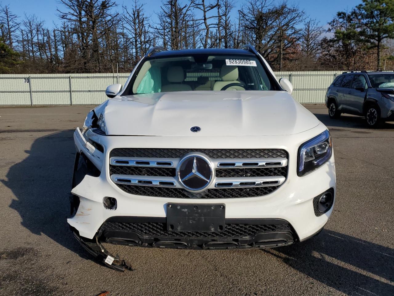 2023 Mercedes-Benz Glb 250 4Matic - zdjęcie 5