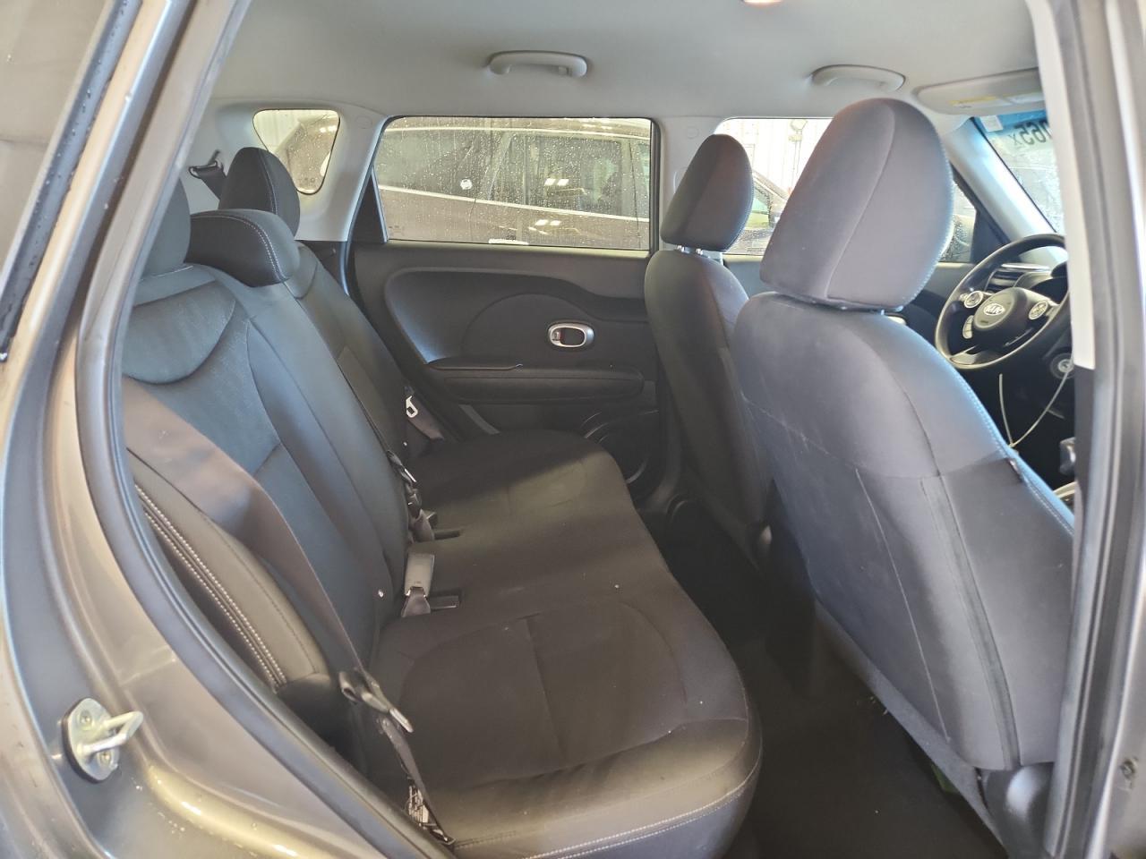 2015 Kia Soul - zdjęcie 10