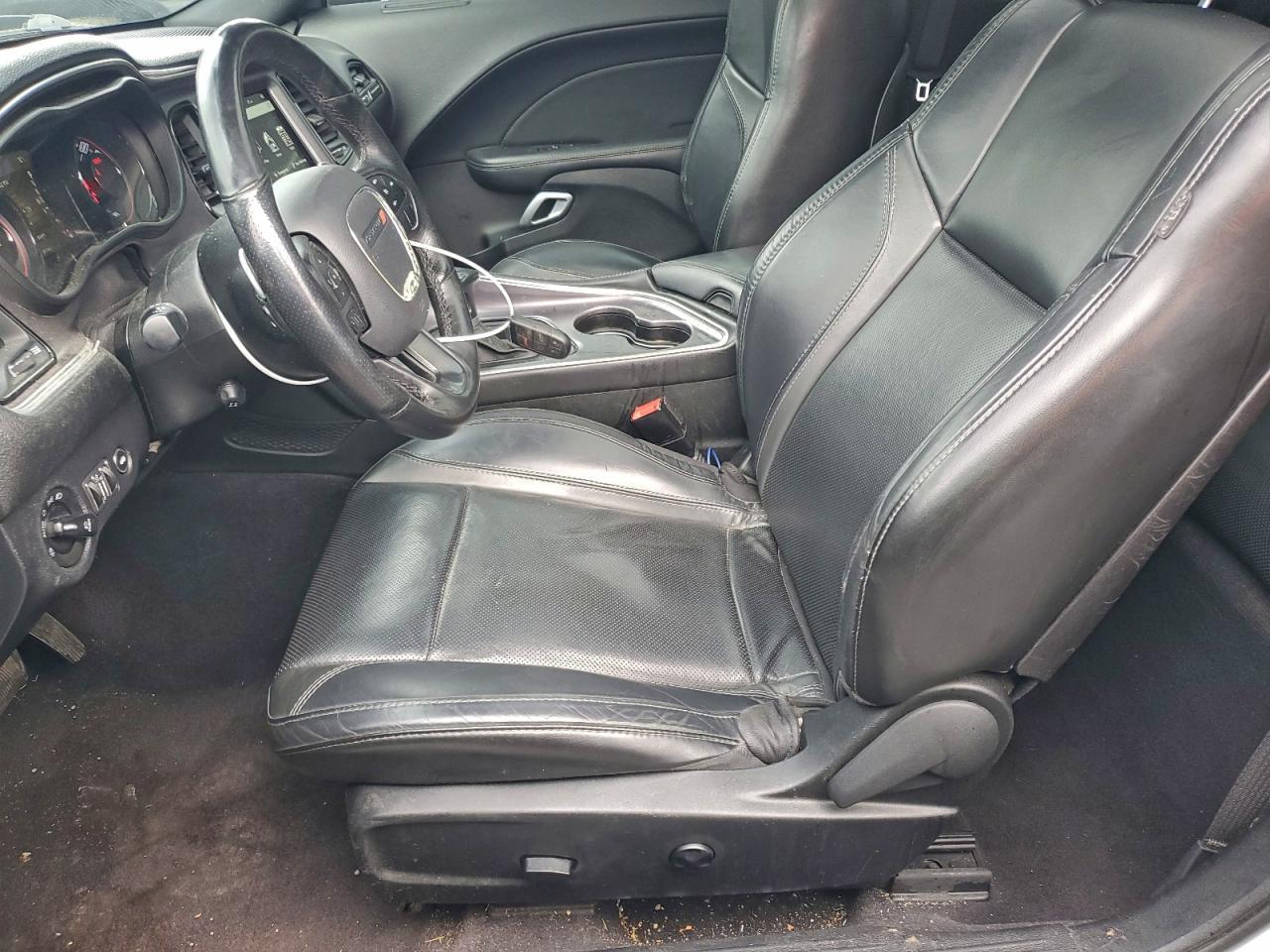 2017 Dodge Challenger Sxt - zdjęcie 7