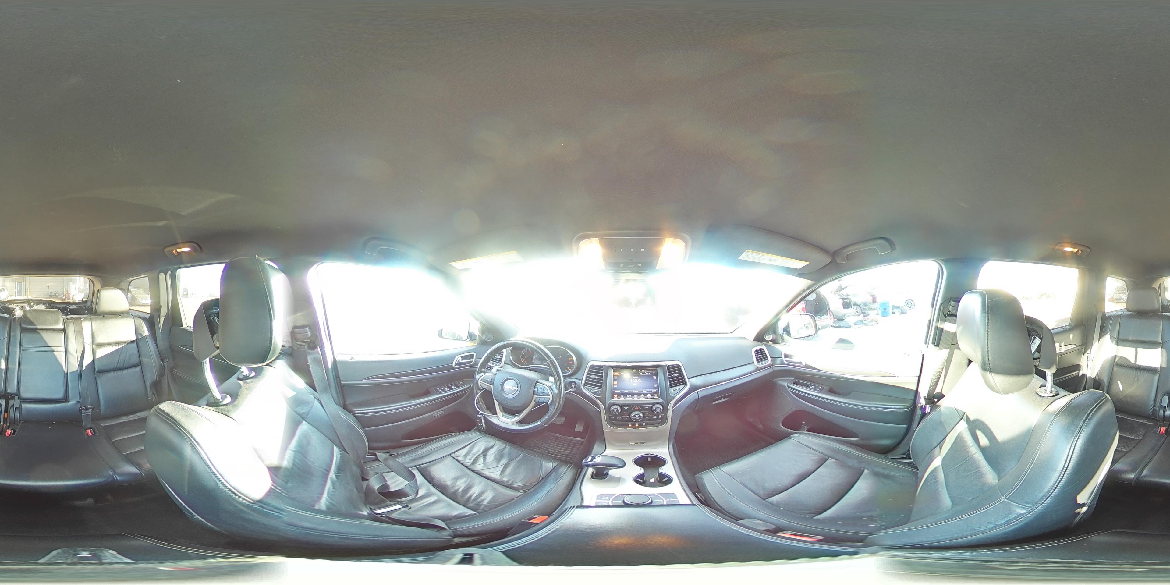 2015 Jeep Grand Cherokee - zdjęcie 15