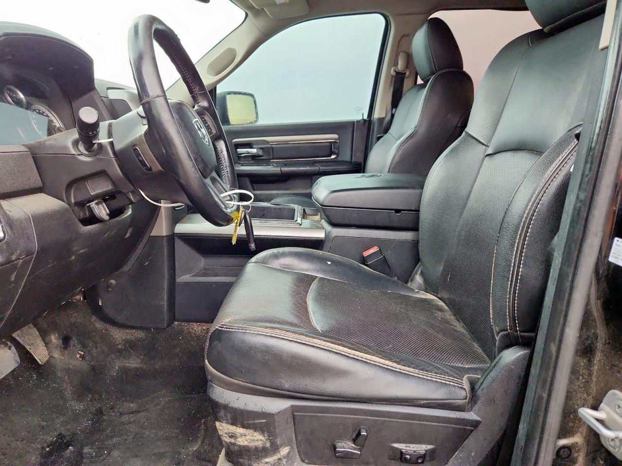 2014 RAM 1500 - zdjęcie 7