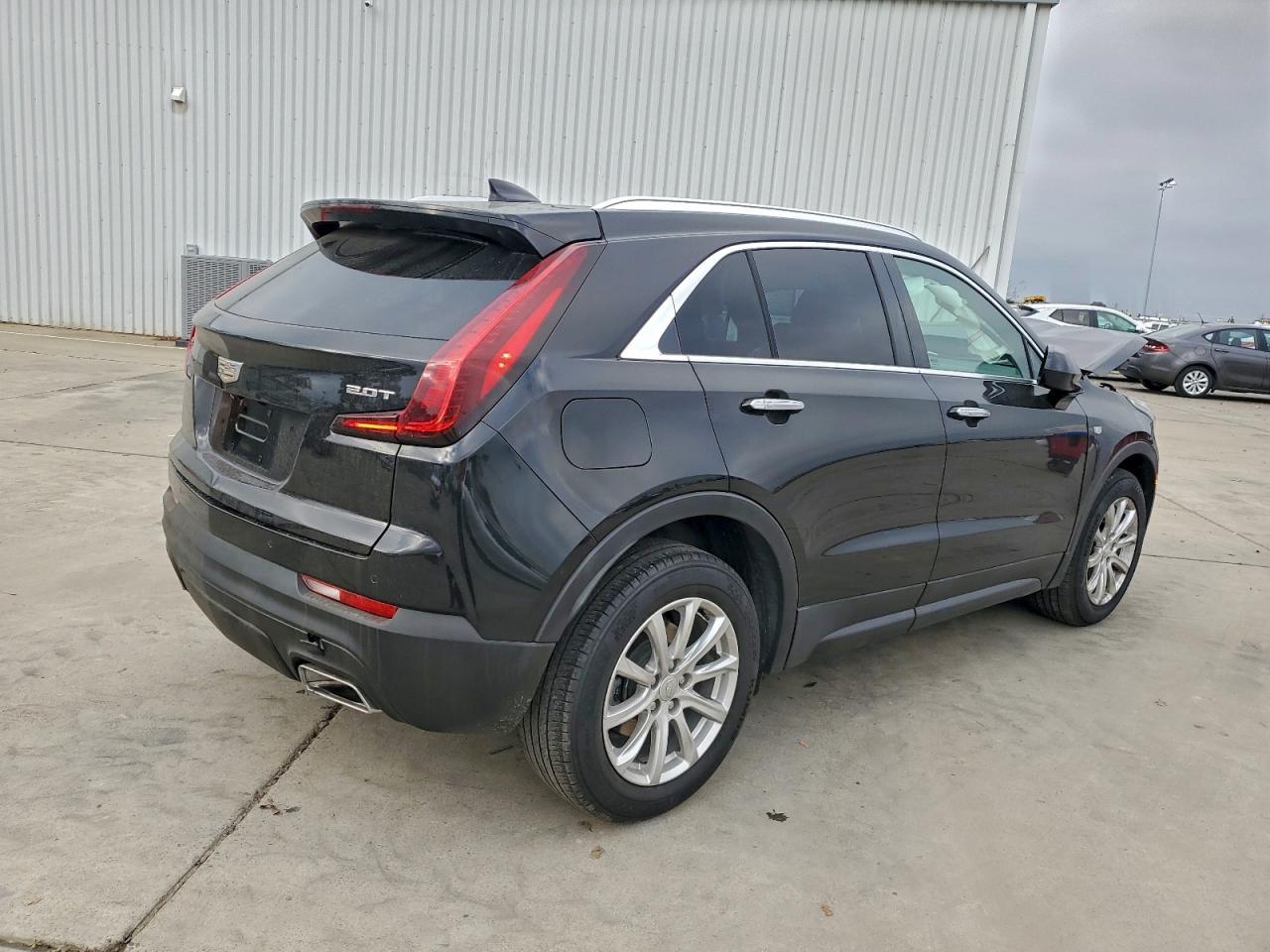 2019 Cadillac Xt4 Luxury - zdjęcie 3