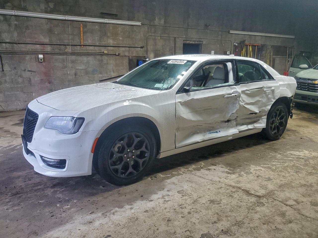 2023 Chrysler 300 - zdjęcie główne