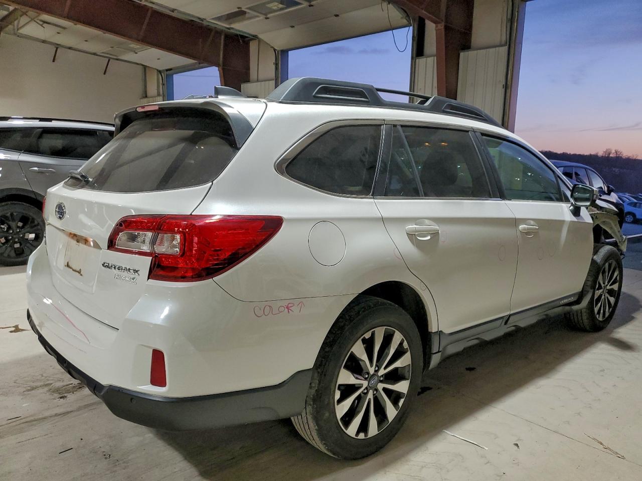 2017 Subaru Outback - zdjęcie 3