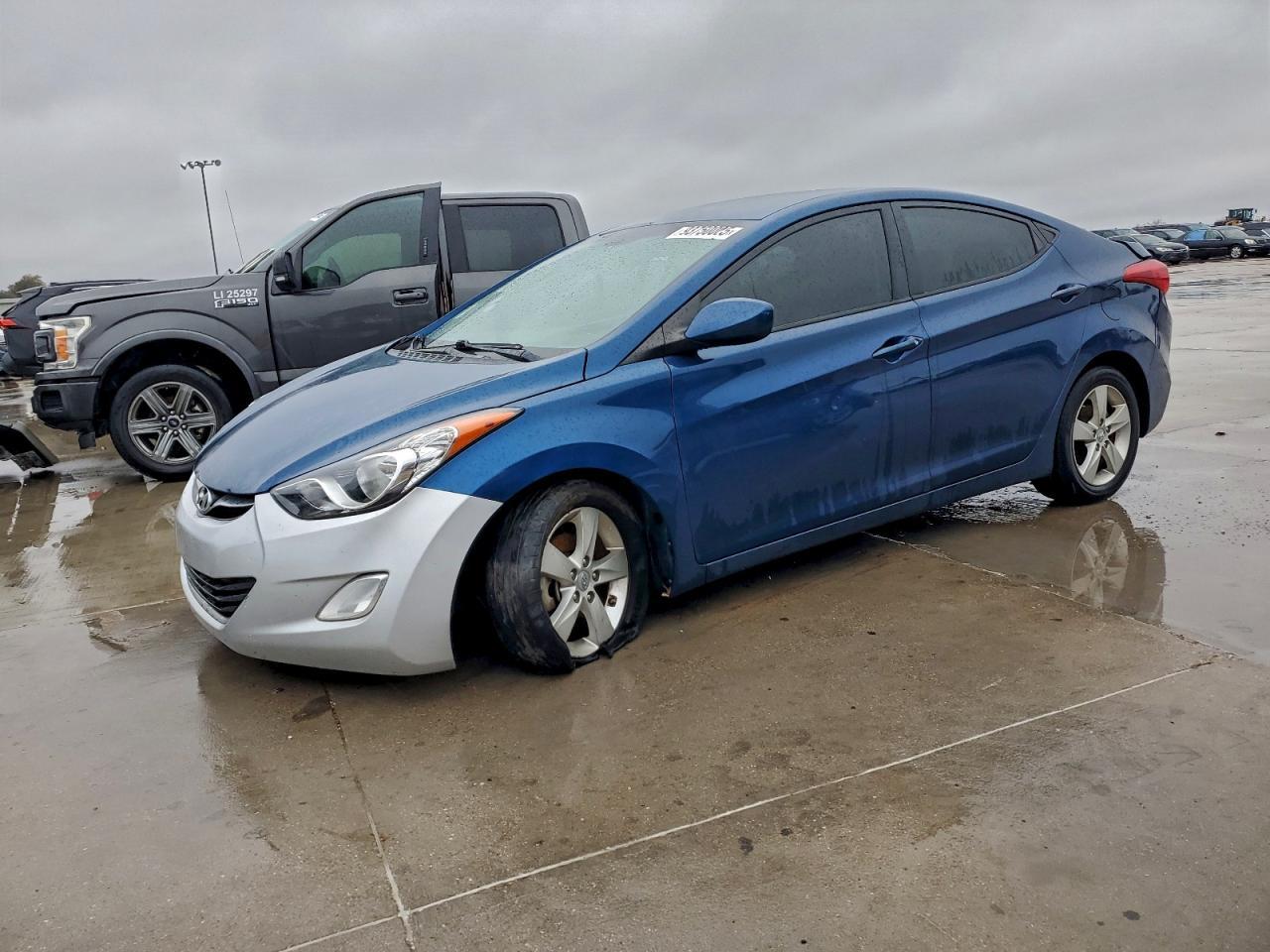 2013 Hyundai Elantra - zdjęcie główne