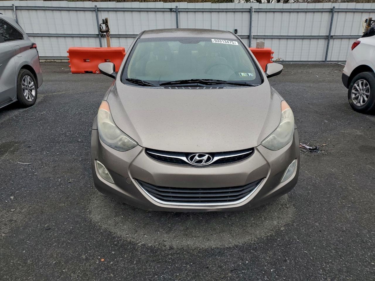 2013 Hyundai Elantra - zdjęcie 5