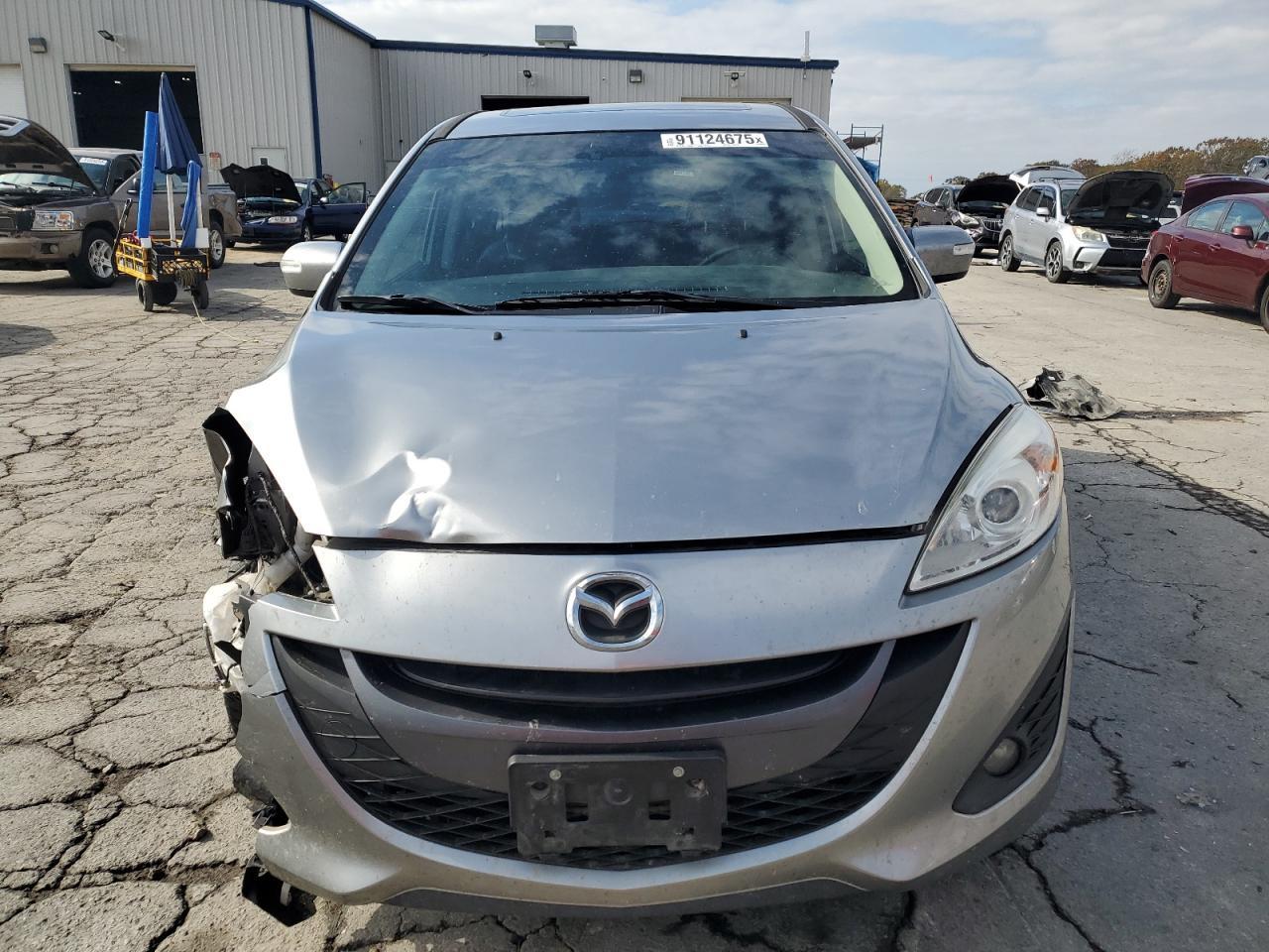 2015 Mazda 5 Grand Touring - zdjęcie 5