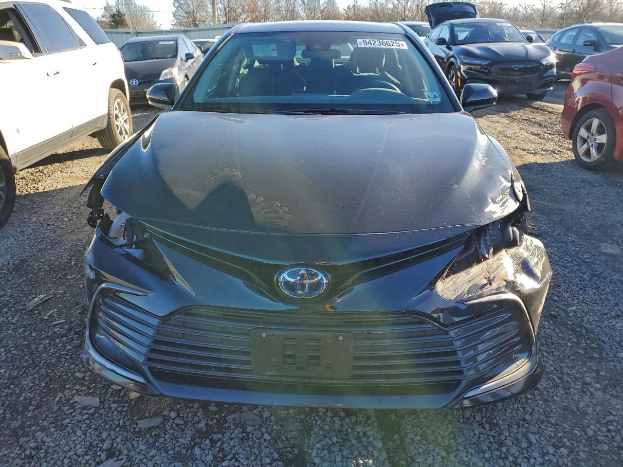 2021 Toyota Camry - zdjęcie 5