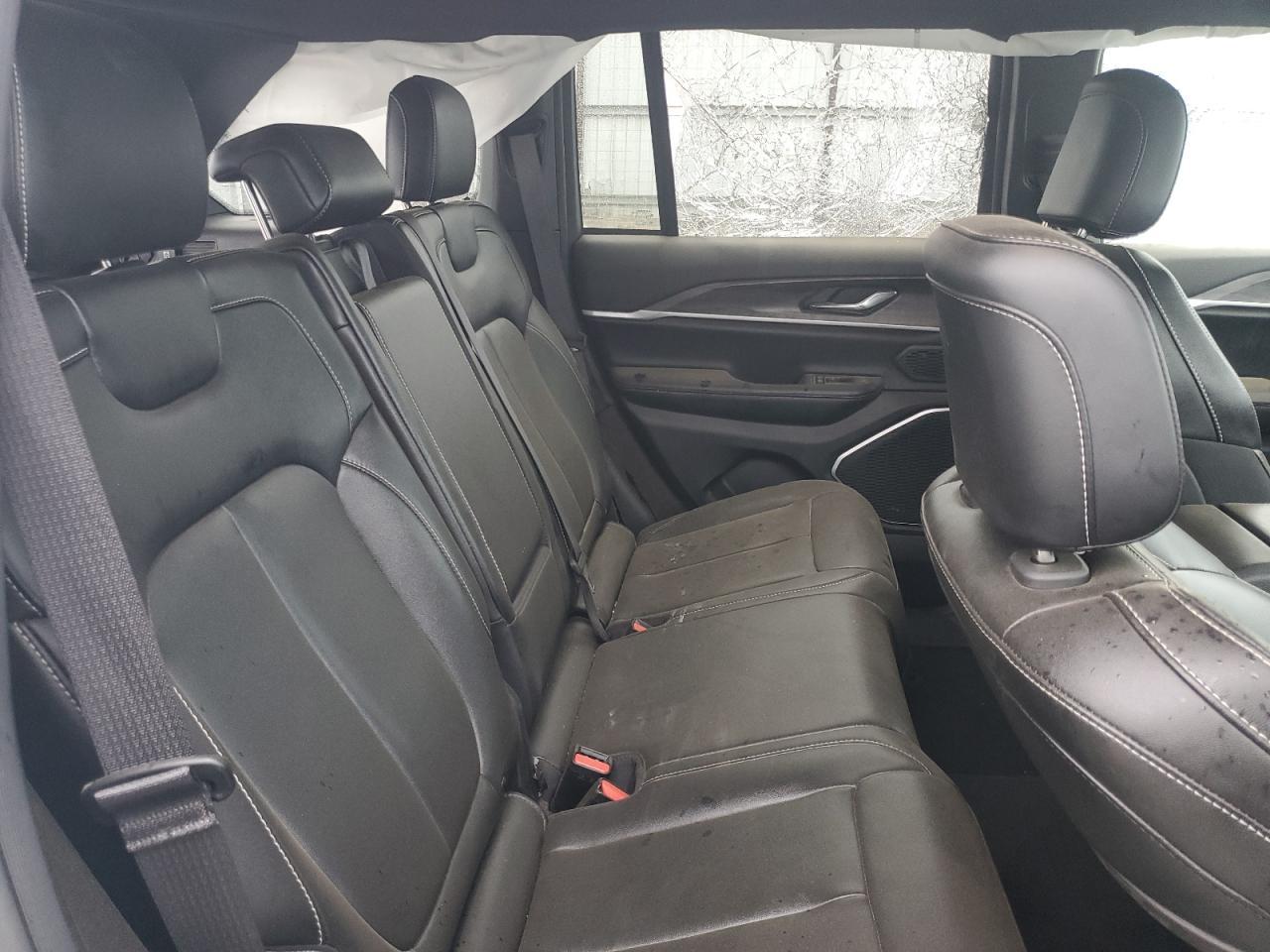 2024 Jeep Cherokee - zdjęcie 11