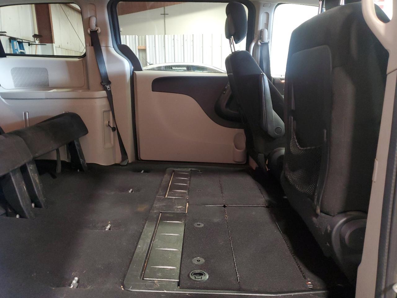 2013 Dodge Caravan - zdjęcie 11