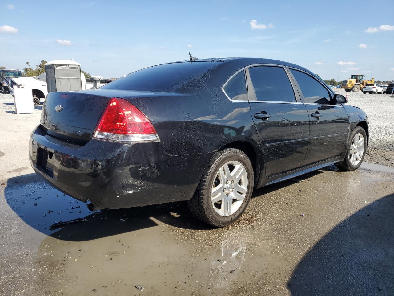 2013 Chevrolet Impala - zdjęcie 3