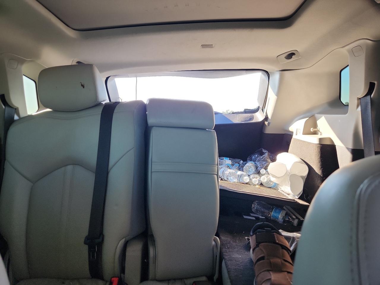 2014 Cadillac SRX - zdjęcie 10