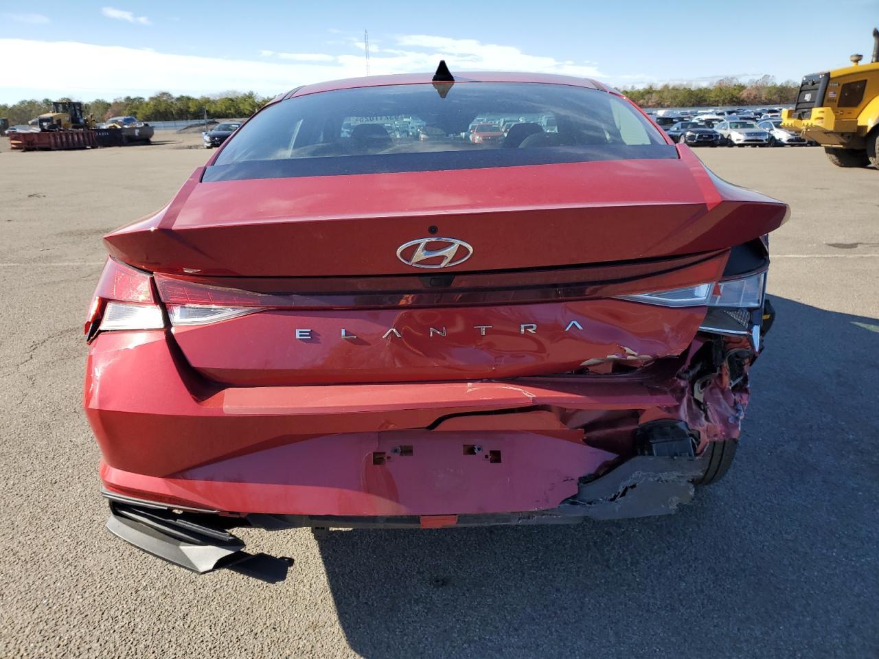 2023 Hyundai Elantra - zdjęcie 6