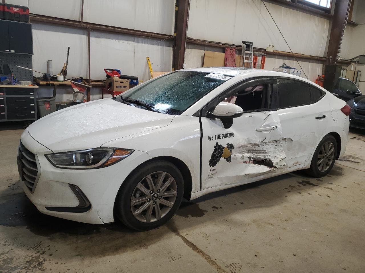 2017 Hyundai Elantra - zdjęcie główne