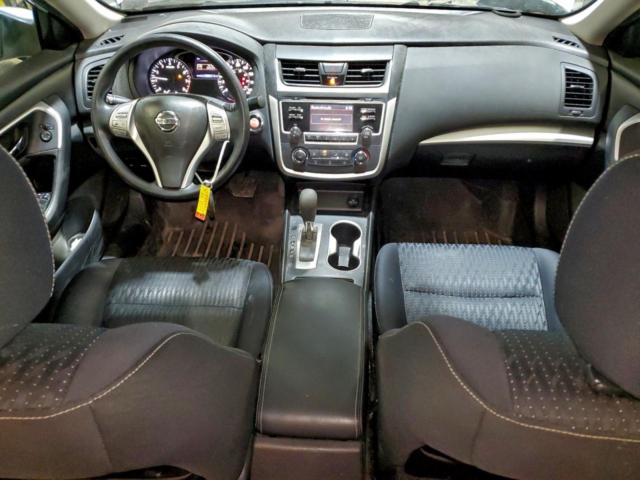 2016 Nissan Altima - zdjęcie 8