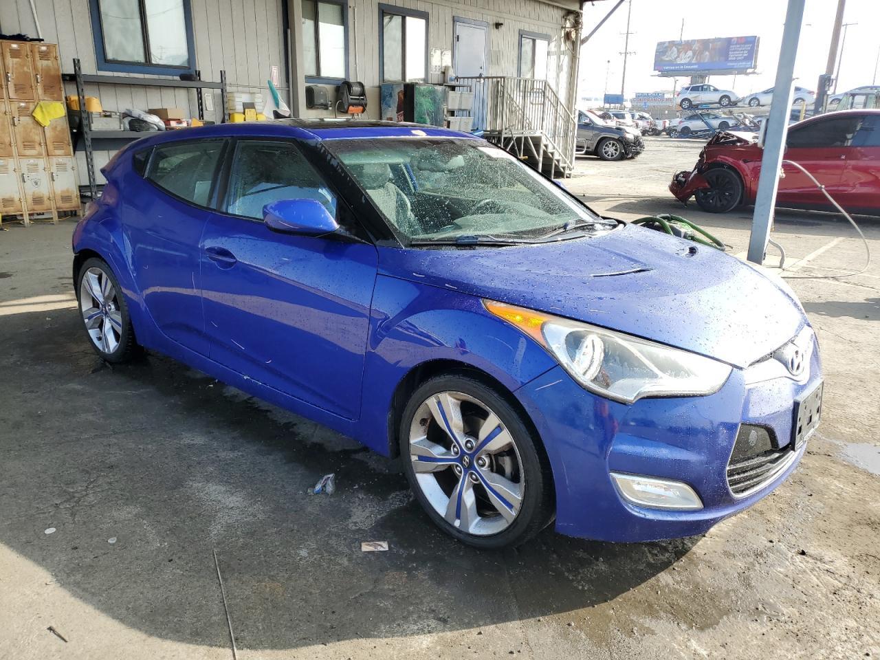 2013 Hyundai Veloster - zdjęcie 4