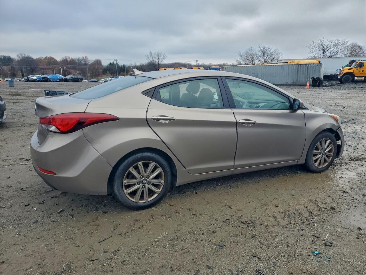 2015 Hyundai Elantra - zdjęcie 3