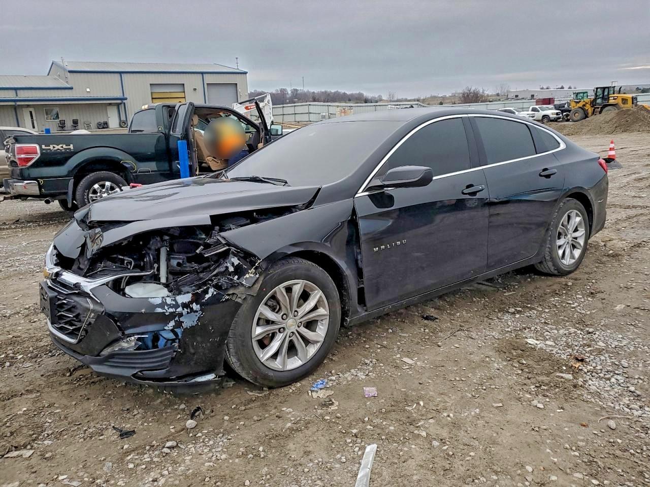 2023 Chevrolet Malibu Lt - zdjęcie główne