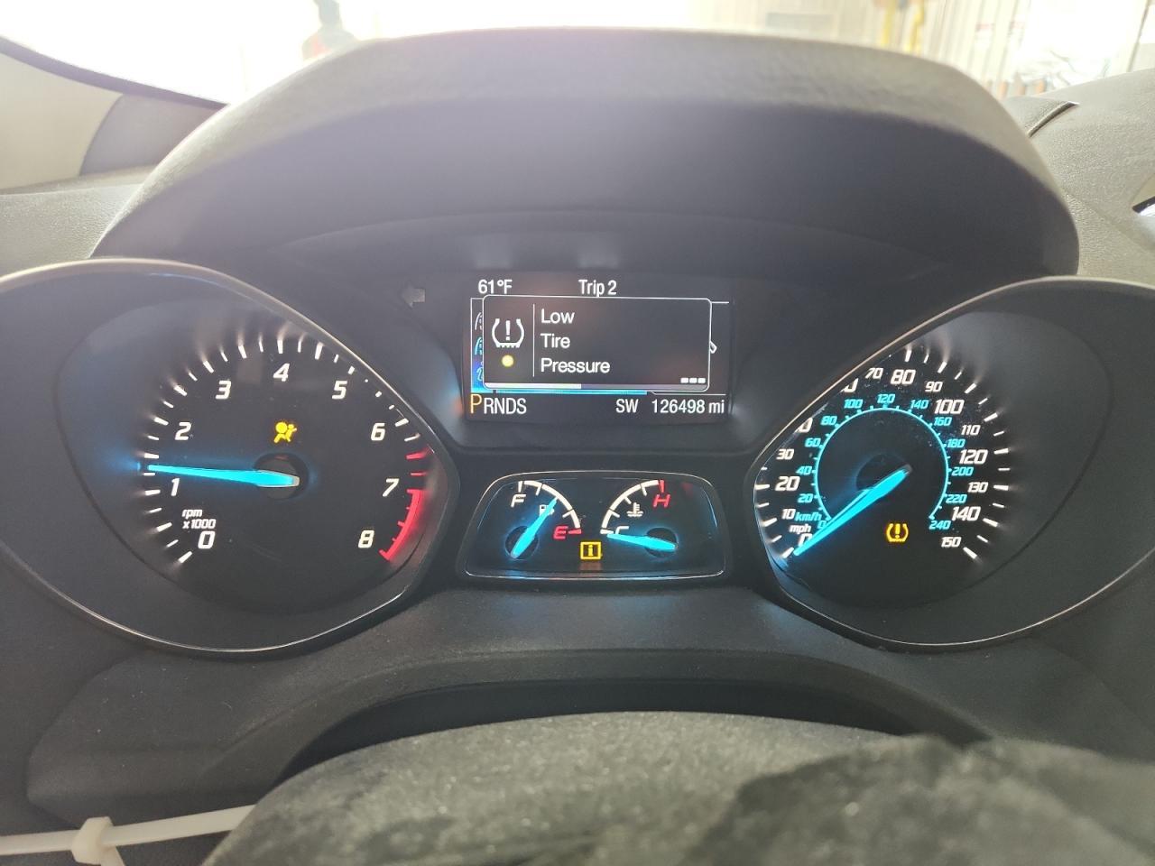 2013 Ford Escape - zdjęcie 9