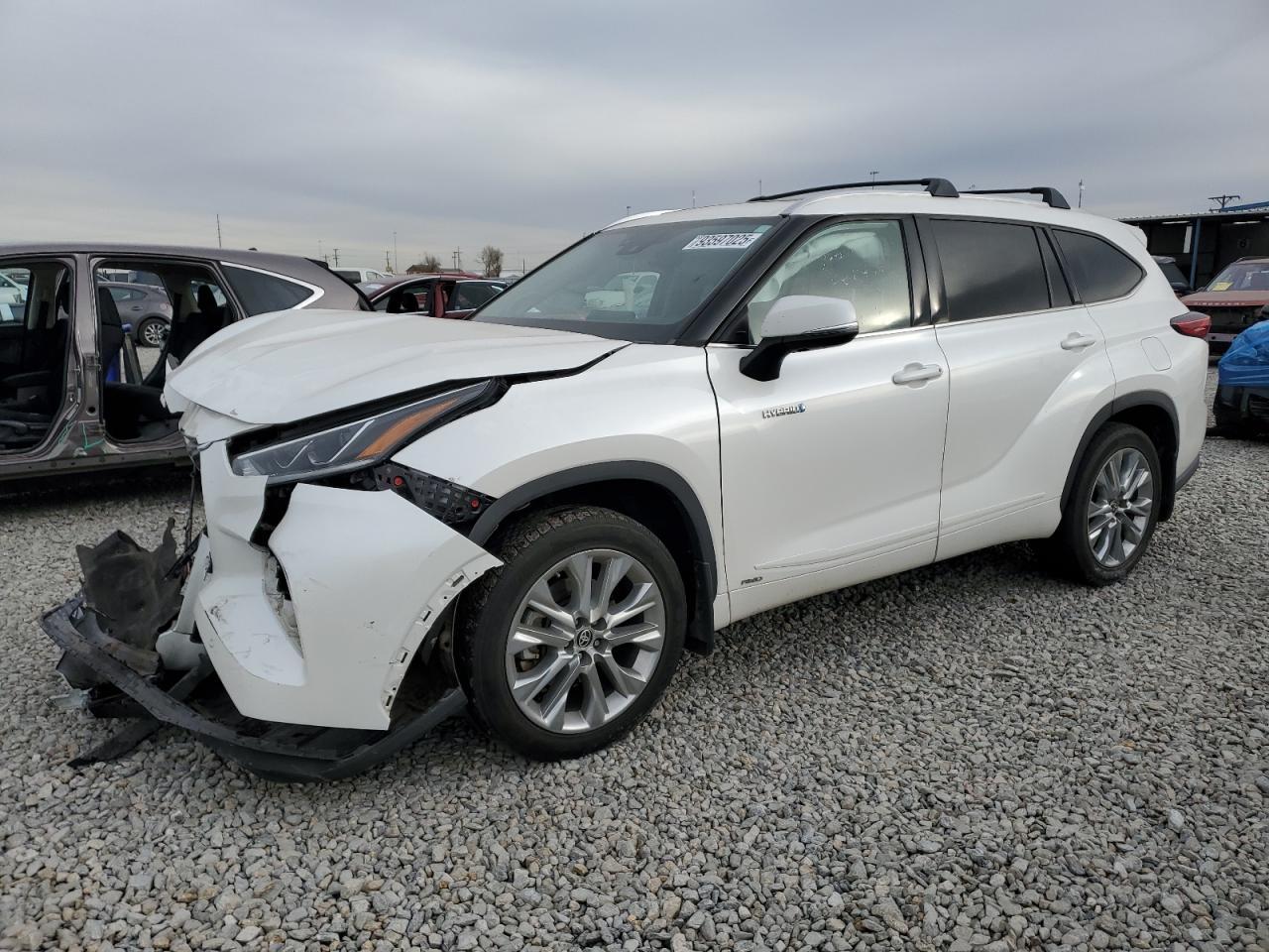 2020 Toyota Highlander Hybrid Limited - zdjęcie główne